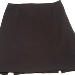 Elle pencil skirt